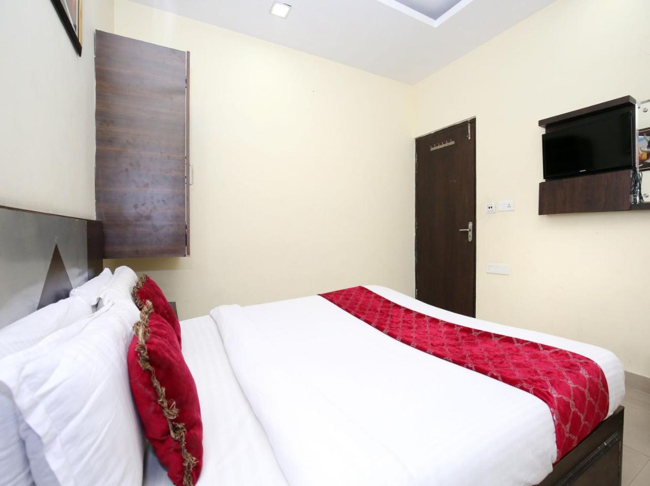 Fabhotel Star Metro Inn Amritsar Exterior foto